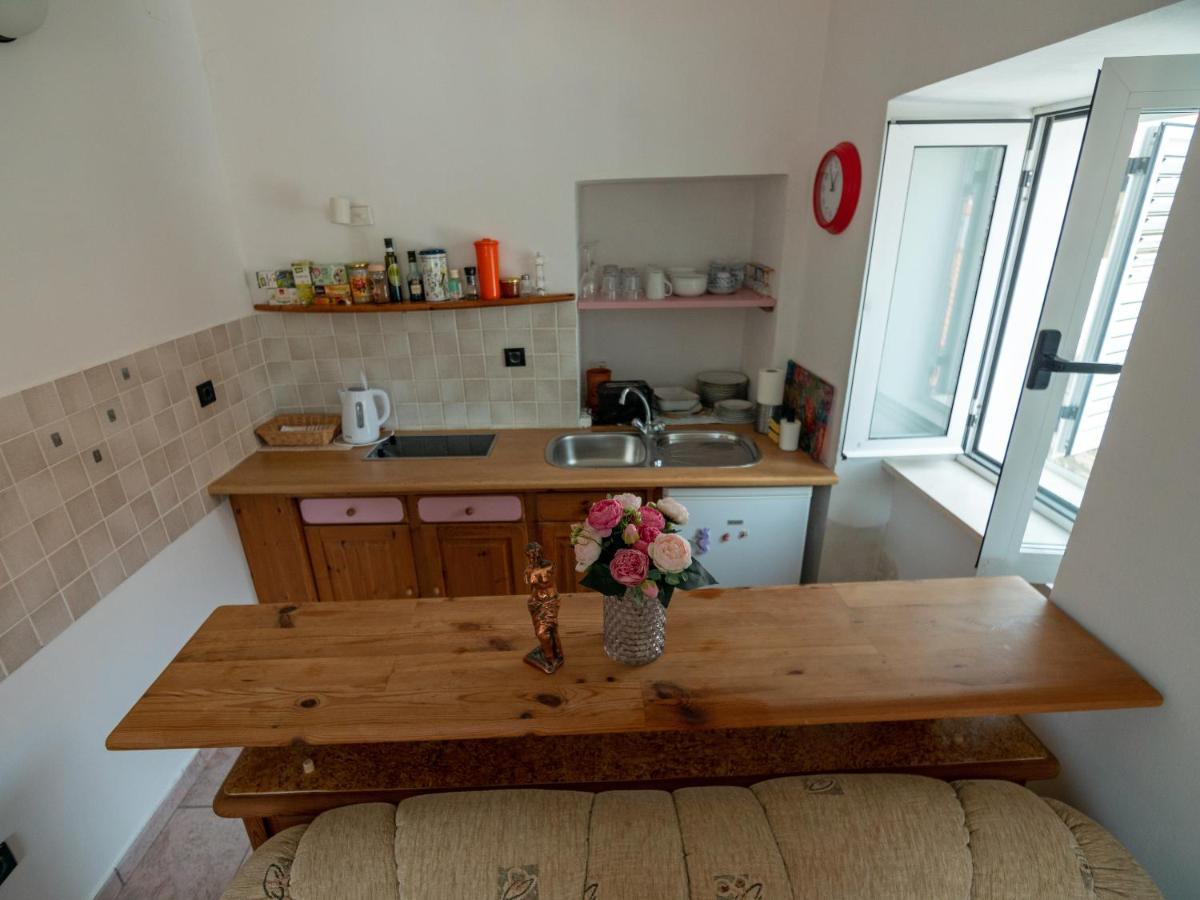 Luise - Four Towers Apartments 拉布 外观 照片